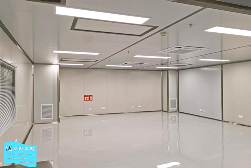 佛山富信三期萬(wàn)級(jí)無(wú)塵車(chē)間順利完工